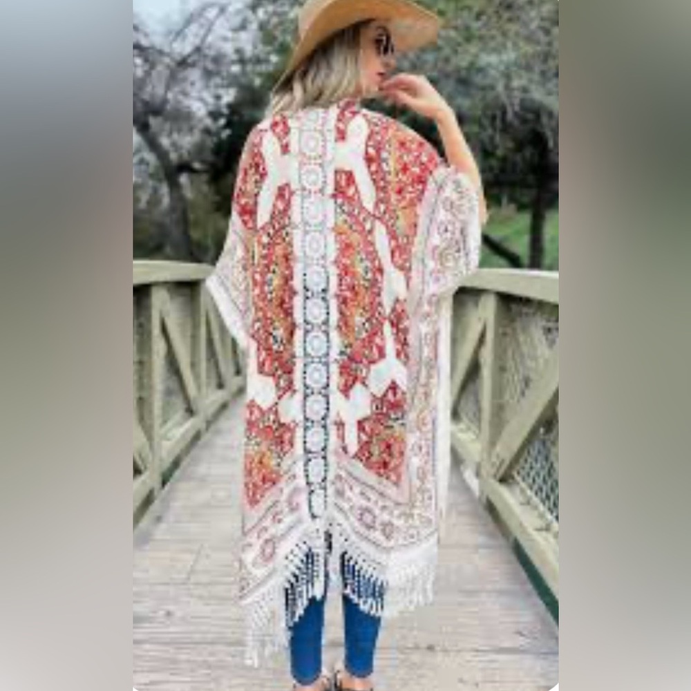 AMOLI Wine and Cheese Gypsy Kimono